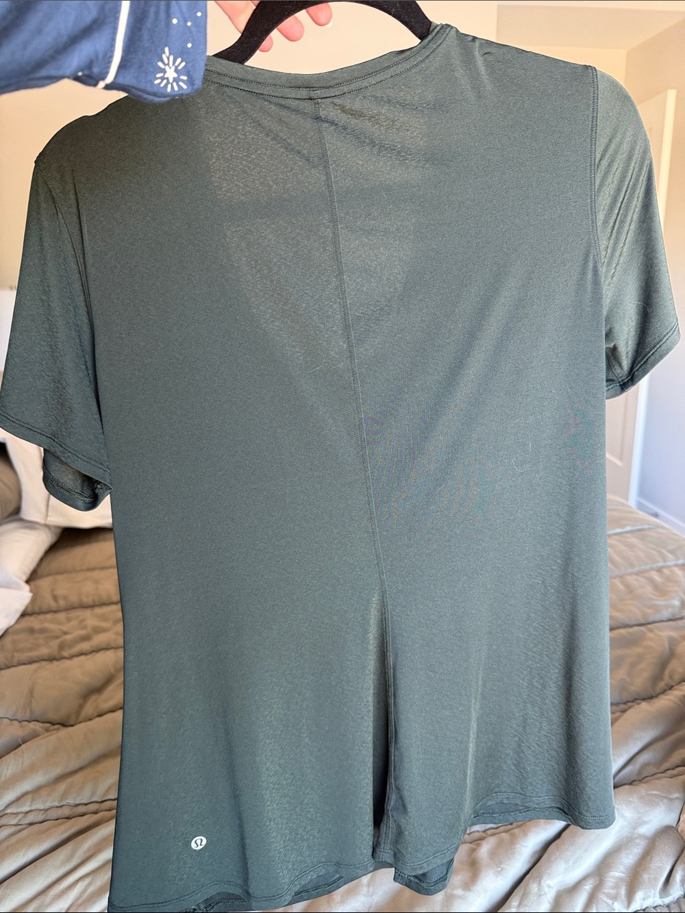 lululemon athletica Short Sleeve Scoop Neck Tunic Top — Olive - Picture 3 of 3